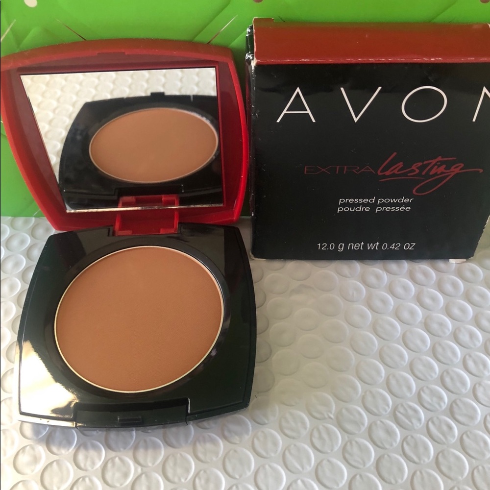 Avon extra lasting pressed powder